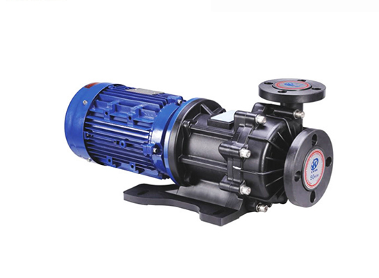 選擇耐腐蝕化工泵應(yīng)注意哪些方面？